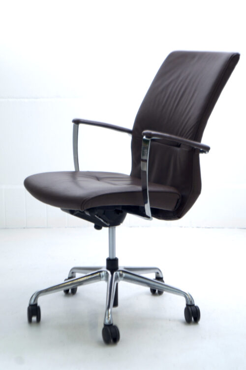 Chefsessel-Zueco-DucaRe-Leder braun-1-SCHRO