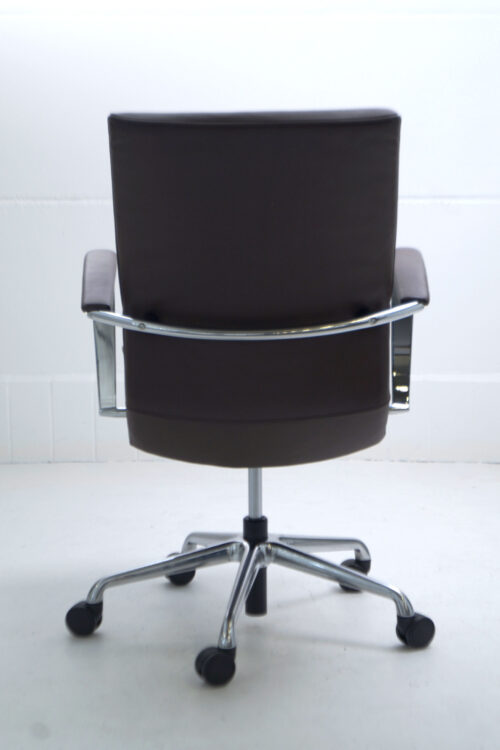 Chefsessel-Zueco-DucaRe-Leder braun-2-SCHRO