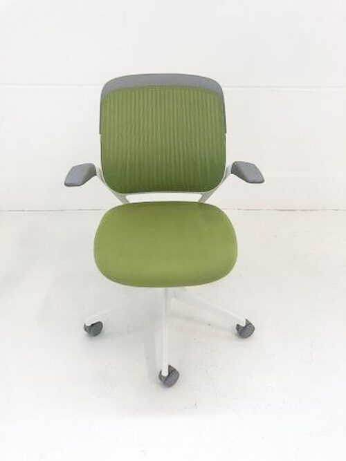 DS-Steelcase-Cobi-Apfelgruen-CRED (1)