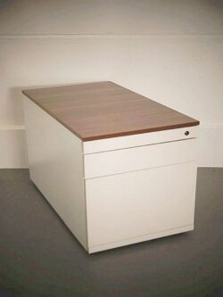 RC-Steelcase-Deckplatte Walnuss-Korpus weiss-CEM (1)