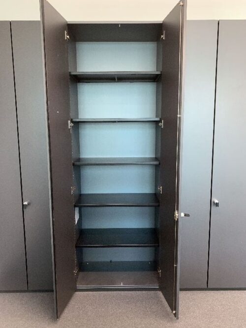 Komplett Büro von Steelcase, Schreibtisch 160x80 Ahorndekor, Rollcntainer, Highboard Anthrazi, Aktenschrank anthrazit.4