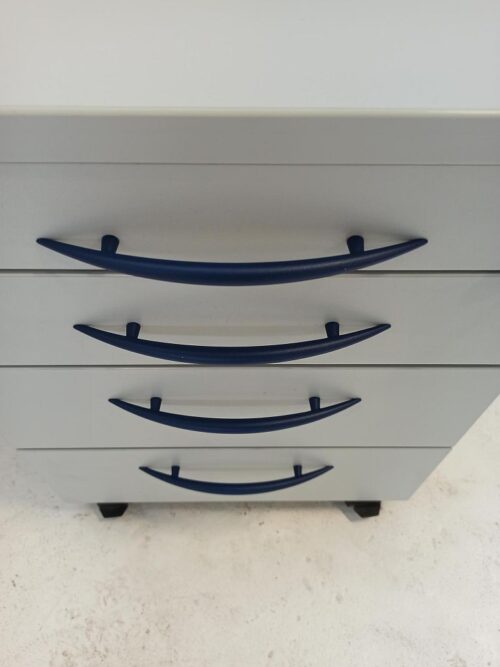 Rollcontainer Ceka 3 Schubladen Korpus officegrau  Bügelgriffe blau