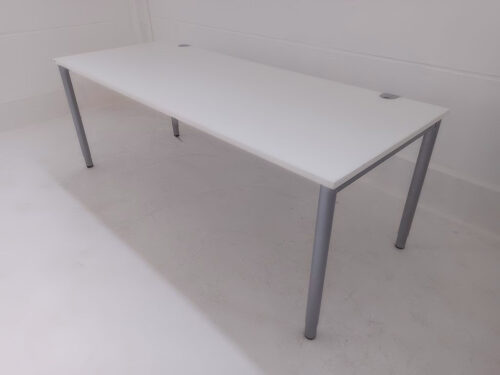 Schreibtisch Sedus Activation 200x80 cm in weiss, Seitenansicht