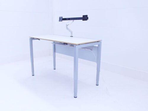 Steh-und Sitz Schreibtisch 160x80 weiss Seitenansicht hochgefahren