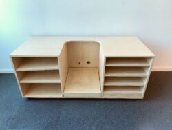 Technik Lowboard von Steelcase Ahorndekor frontansicht