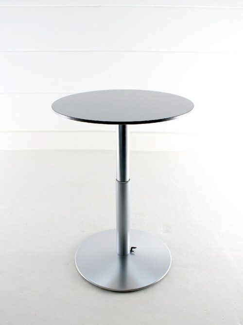 Besprechungstisch höhenverstellbar 80 cm vorderansicht