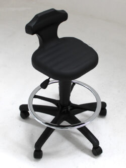 Counterstuhl-Steh-/Sitzstuhl Bimos-Flex3- aus PU Schaum mit Fußring Chrom gebraucht Frontansicht